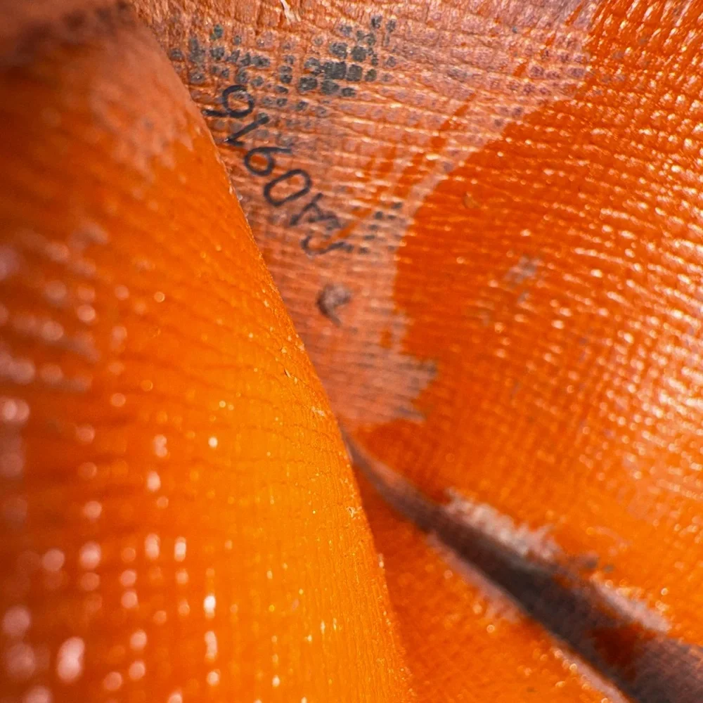 Louis Vuitton vintage 1996 Sarah monogram wallet converted Crossbody - Picture 16 of 17